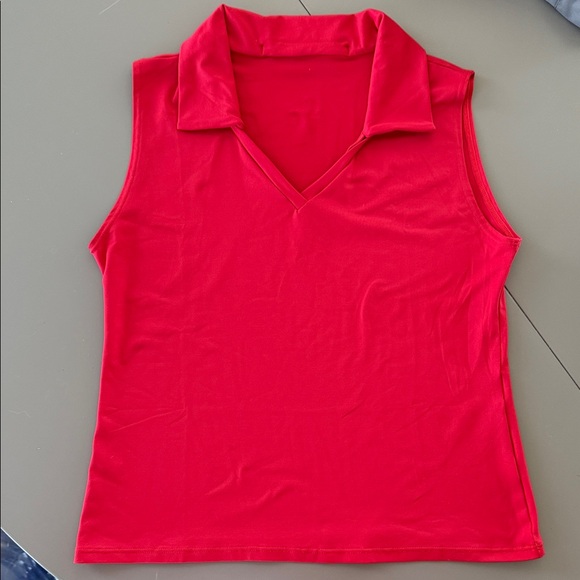 Dona Jo Red Sleeveless Collared Top size M - Picture 1 of 4